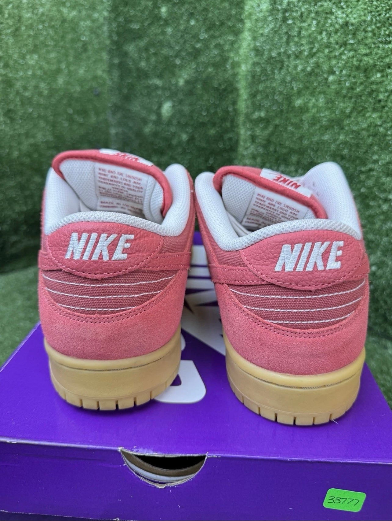 A Nike SB Dunk - Adobe Red Gum