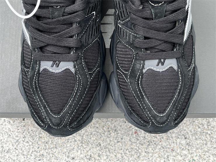 New Balance 9060 - Black Cat