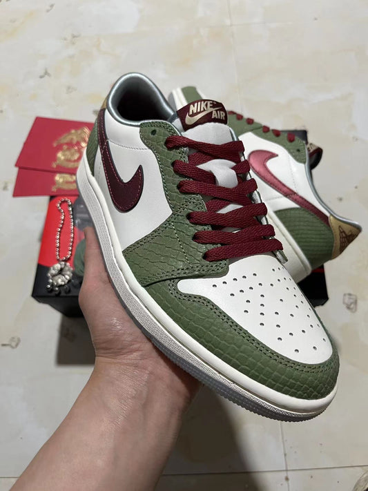 Jordan 1 Low - Year of the Dragon