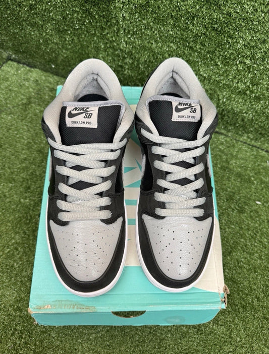 A Nike SB Dunk - J Pack Shadow