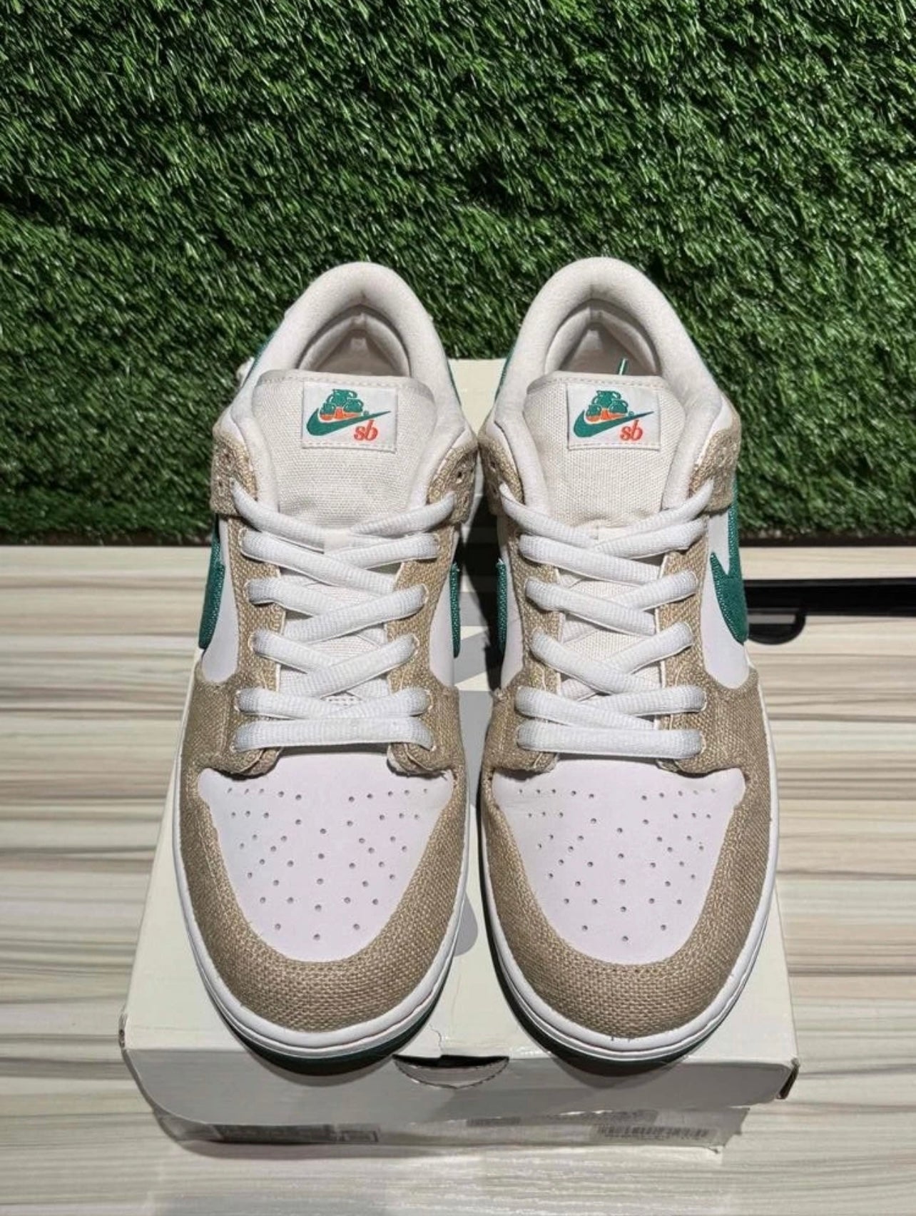 A Nike SB Dunk - Jarritos