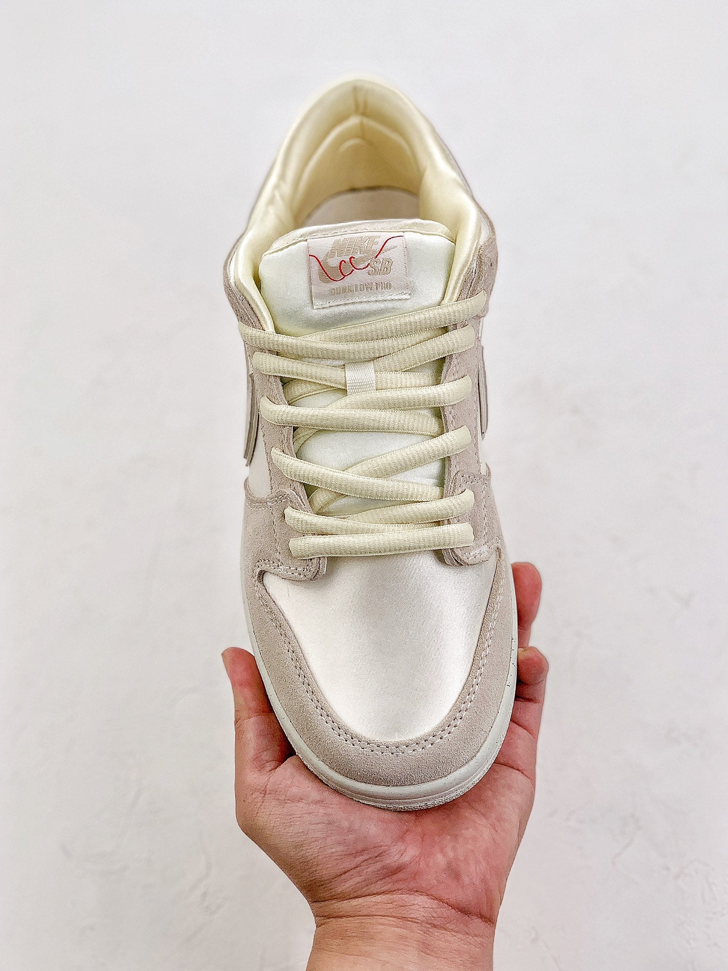A Nike SB Dunk - City Of Love Bone