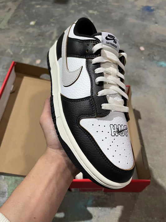 A Nike SB Dunk- HUF San Fransisco