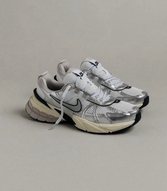 Nike V2K Metallic Silver White
