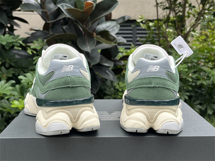 New Balance 9060 - Nori