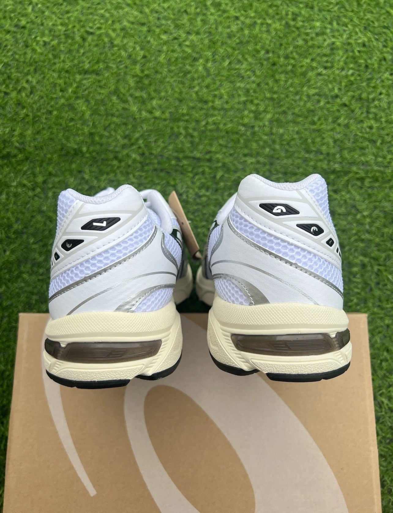 Asics 1130 - White Cloud Grey
